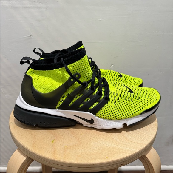 Nike Air Presto Flyknit Ultra Volt Men’s Size 12 - Picture 3 of 8